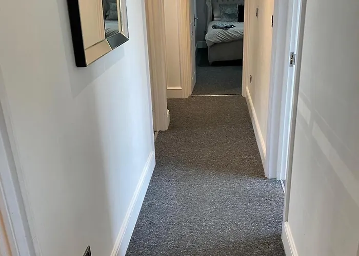 Meadow View Flat 1