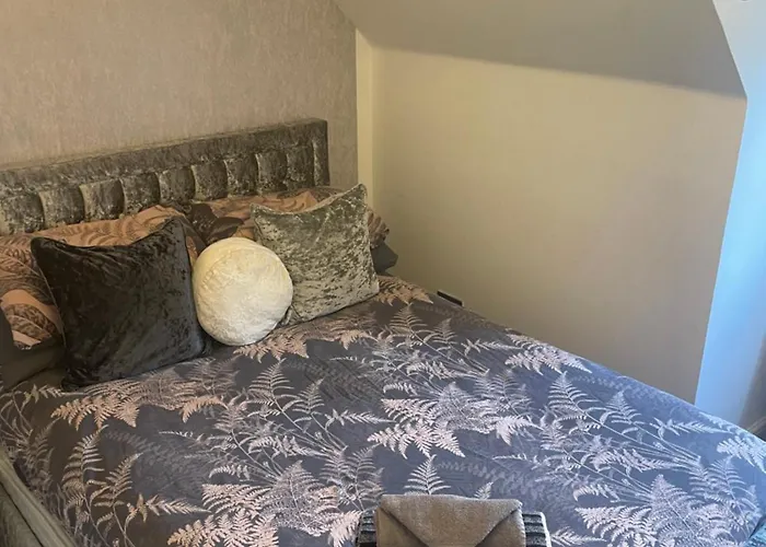 Meadow View Flat 1